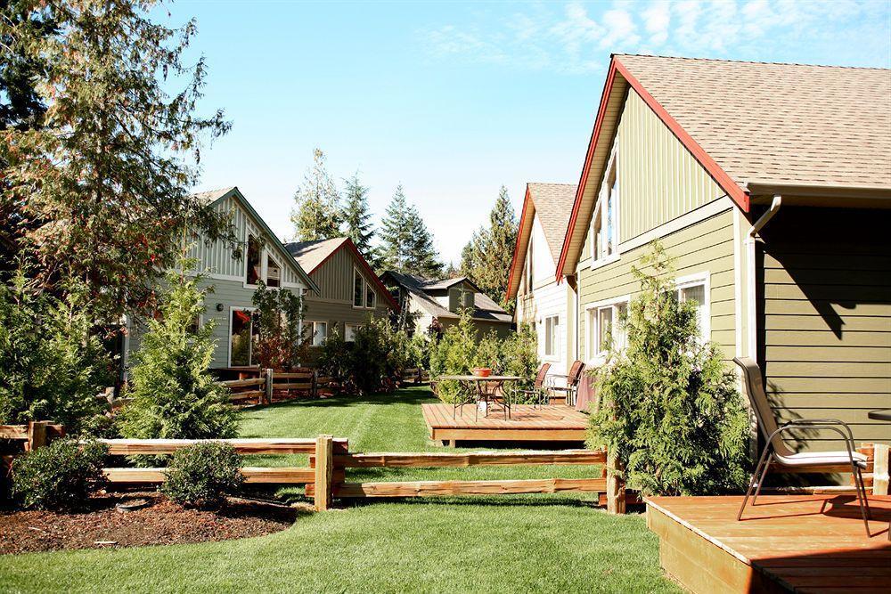 Oceanside Village Resort Parksville Exteriér fotografie